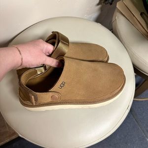 Ugg Goldenstar Clogs size 8.5 worn twice